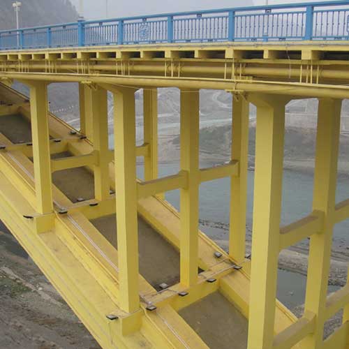 ���F��������